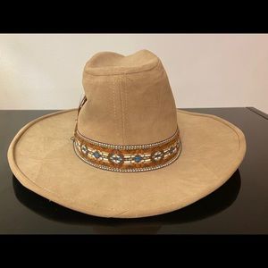 Hush puppies suede cowboy hat size M